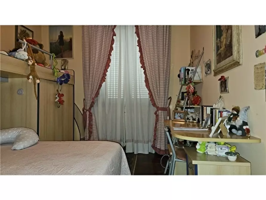 Immagine 14 di Villa in vendita  a San Miniato