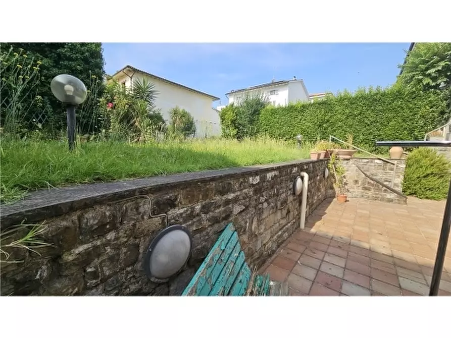 Immagine 33 di Villa in vendita  a Empoli