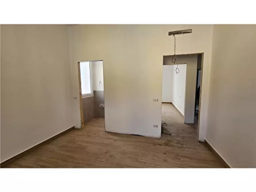 Immagine 13 di Villa in vendita  a Empoli