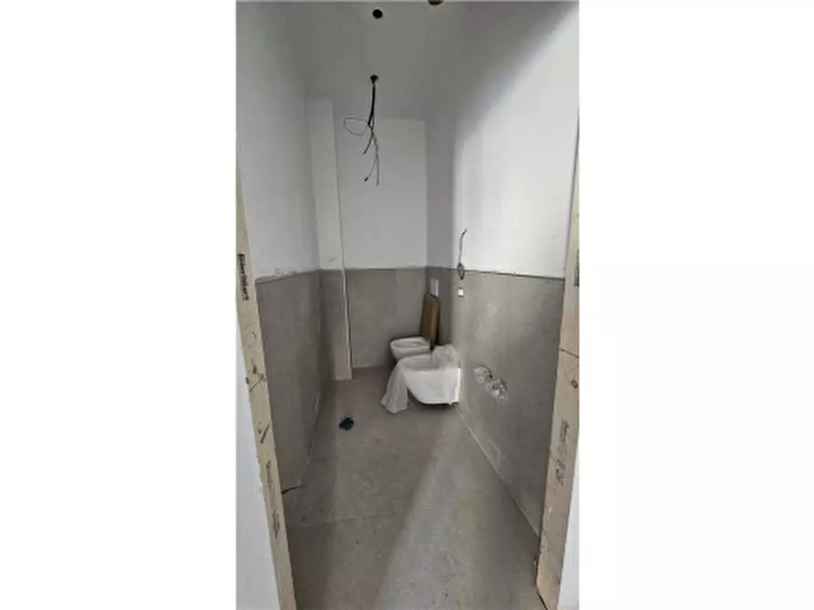 Immagine 15 di Villa in vendita  a Empoli