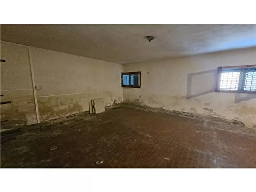 Immagine 19 di Villa in vendita  a San Miniato