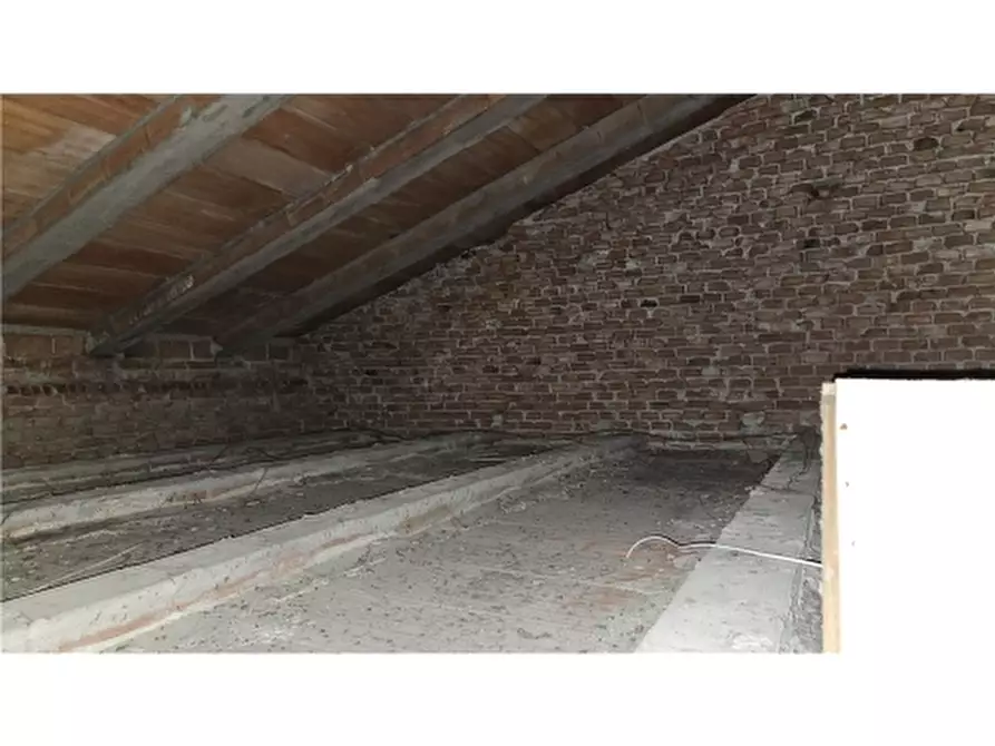 Immagine 24 di Villa in vendita  a San Miniato