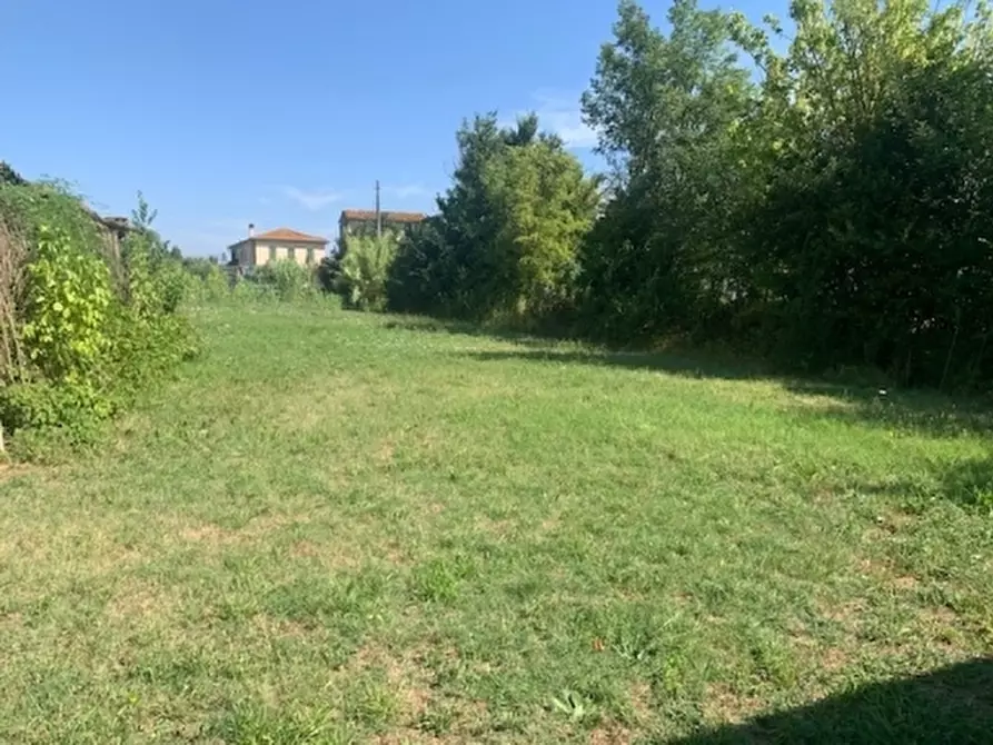Immagine 2 di Villa in vendita  a Fucecchio