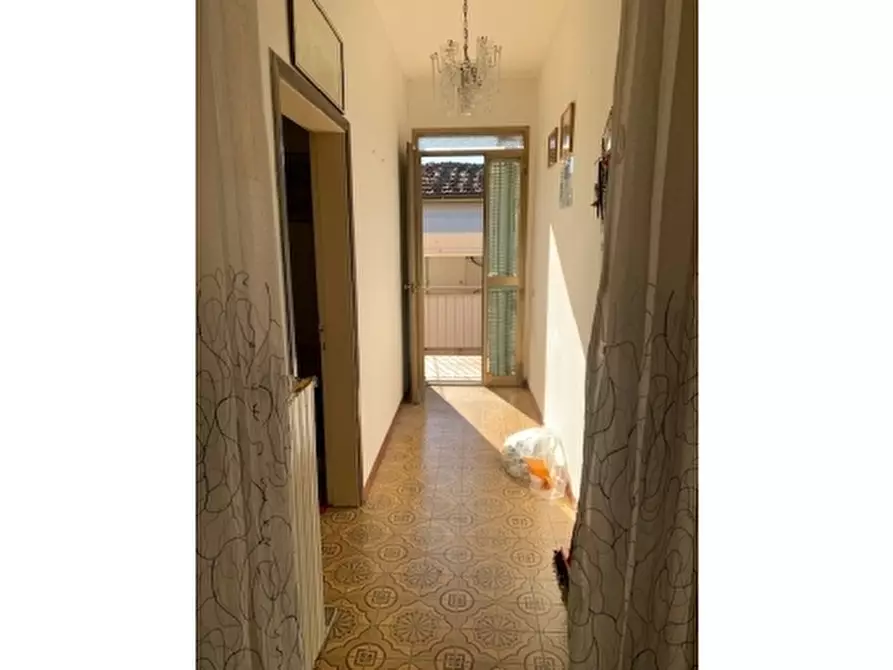 Immagine 8 di Villa in vendita  a Empoli