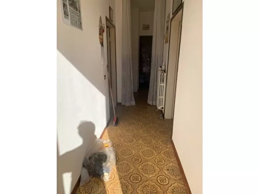 Immagine 12 di Villa in vendita  a Empoli