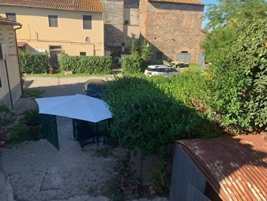 Immagine 13 di Villa in vendita  a Empoli