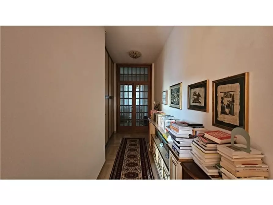 Immagine 15 di Villa in vendita  a Montelupo Fiorentino