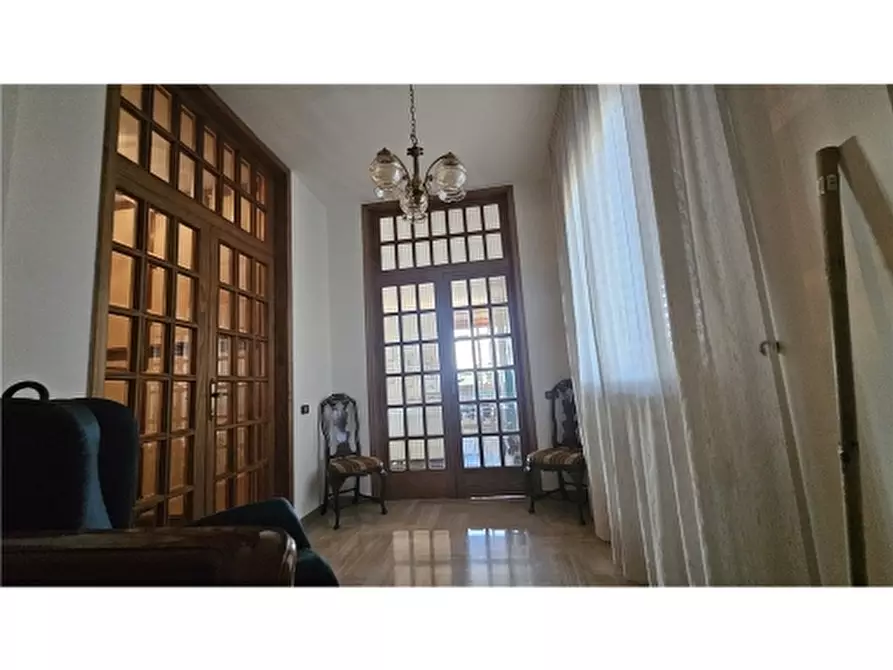 Immagine 18 di Villa in vendita  a Montelupo Fiorentino