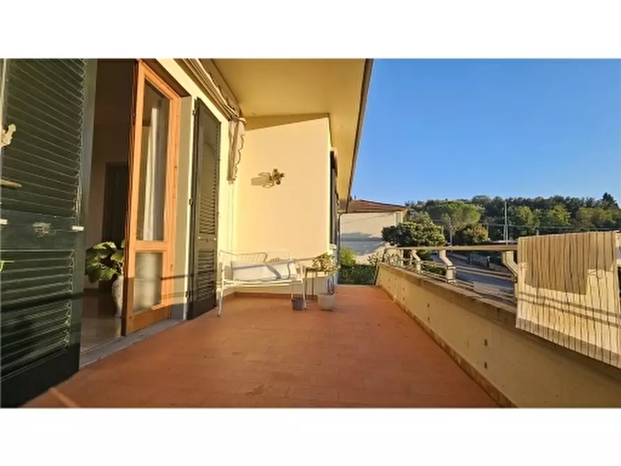 Immagine 24 di Villa in vendita  a Montelupo Fiorentino