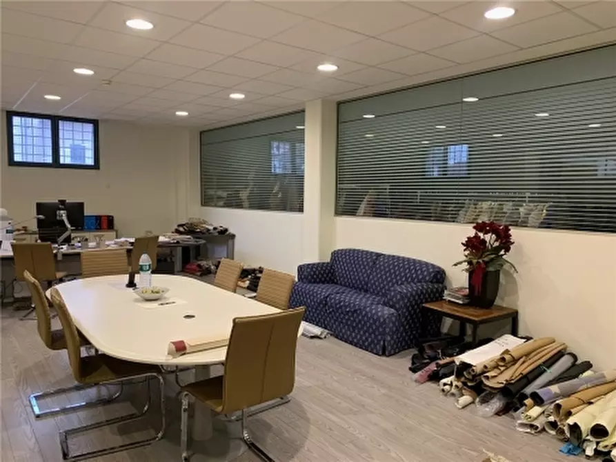 Immagine 3 di Villa in vendita  a Fucecchio