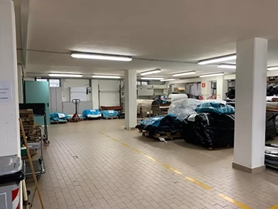 Immagine 25 di Villa in vendita  a Fucecchio