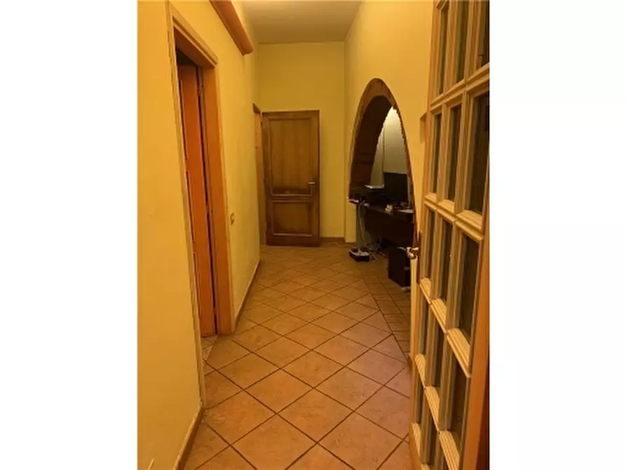 Immagine 13 di Villa in vendita  a Empoli
