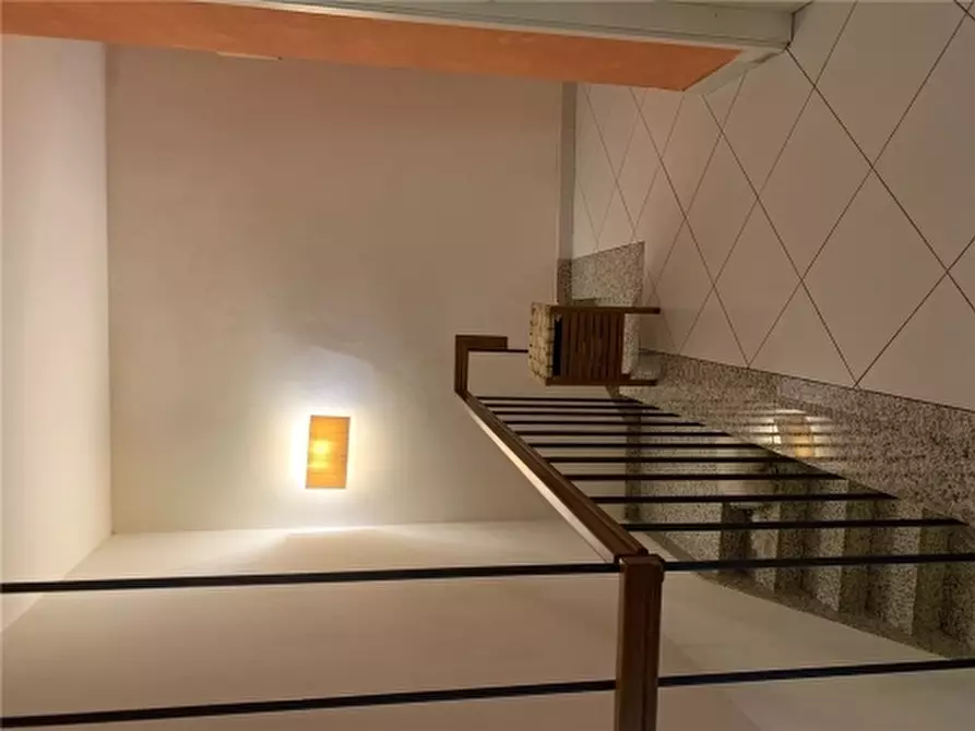 Immagine 17 di Villa in vendita  a Empoli