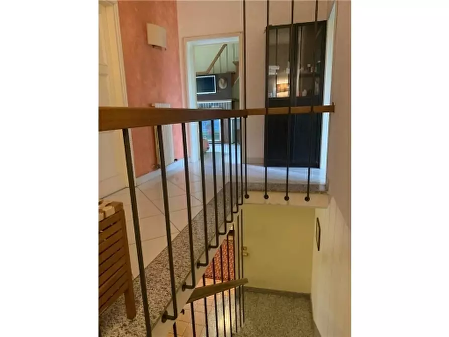 Immagine 28 di Villa in vendita  a Empoli