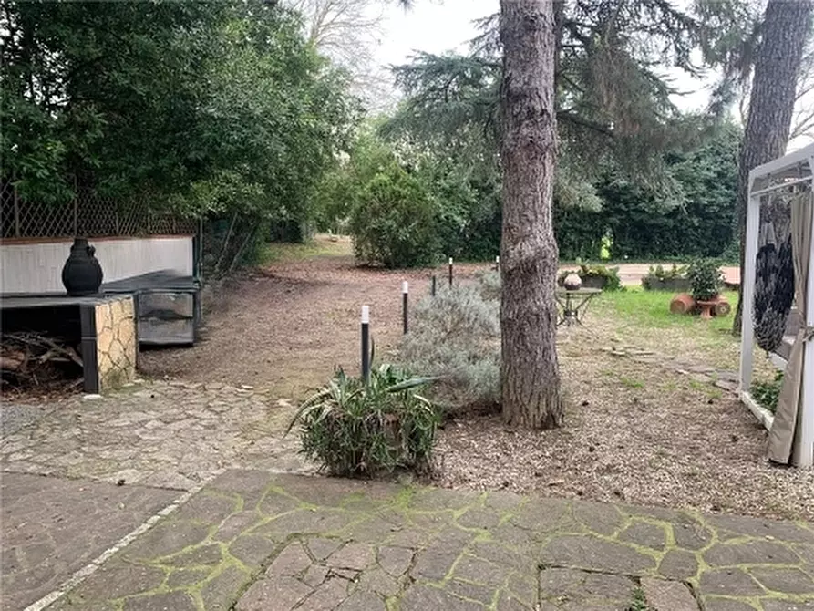 Immagine 29 di Villa in vendita  a Empoli