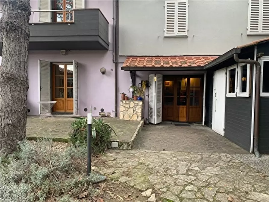 Immagine 31 di Villa in vendita  a Empoli
