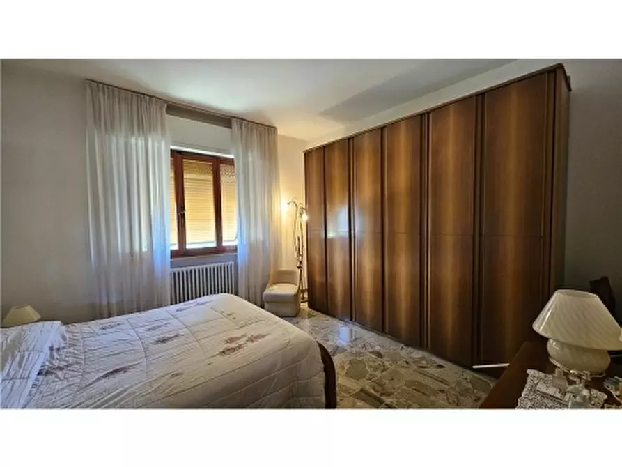 Immagine 19 di Villa in vendita  a Empoli