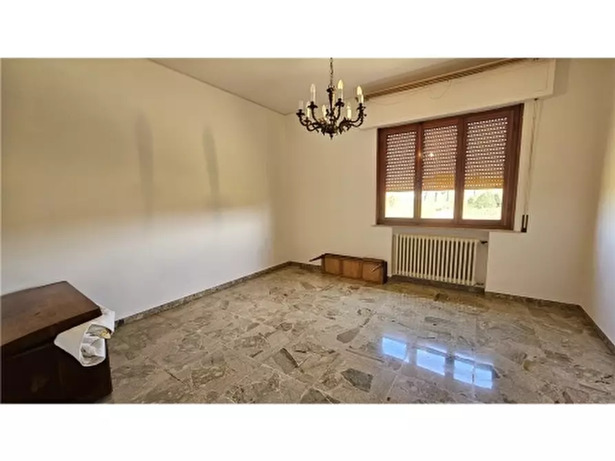Immagine 21 di Villa in vendita  a Empoli