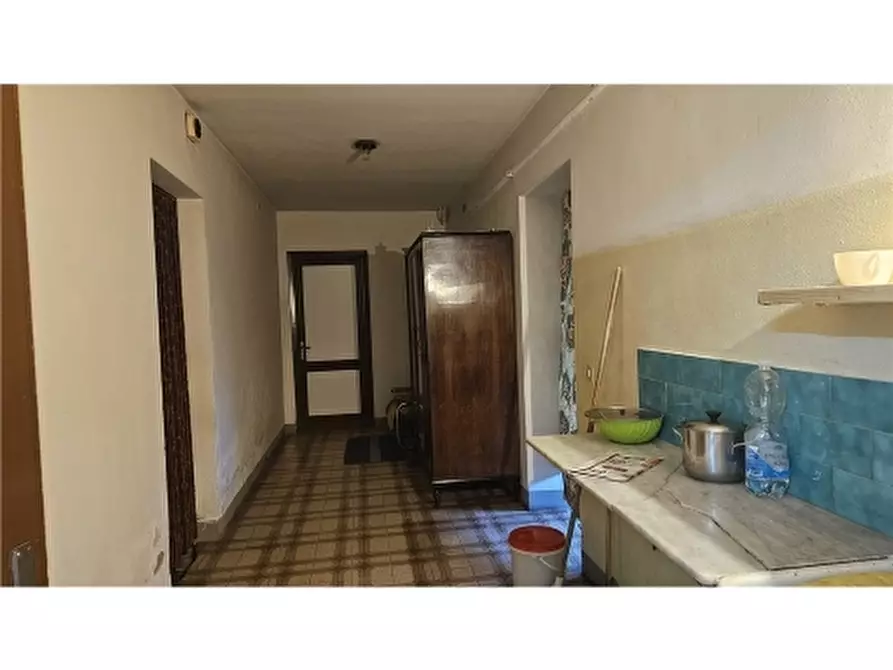 Immagine 32 di Villa in vendita  a Empoli