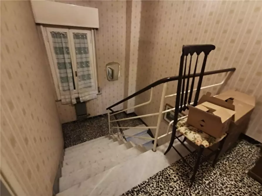 Immagine 7 di Villa in vendita  a Empoli