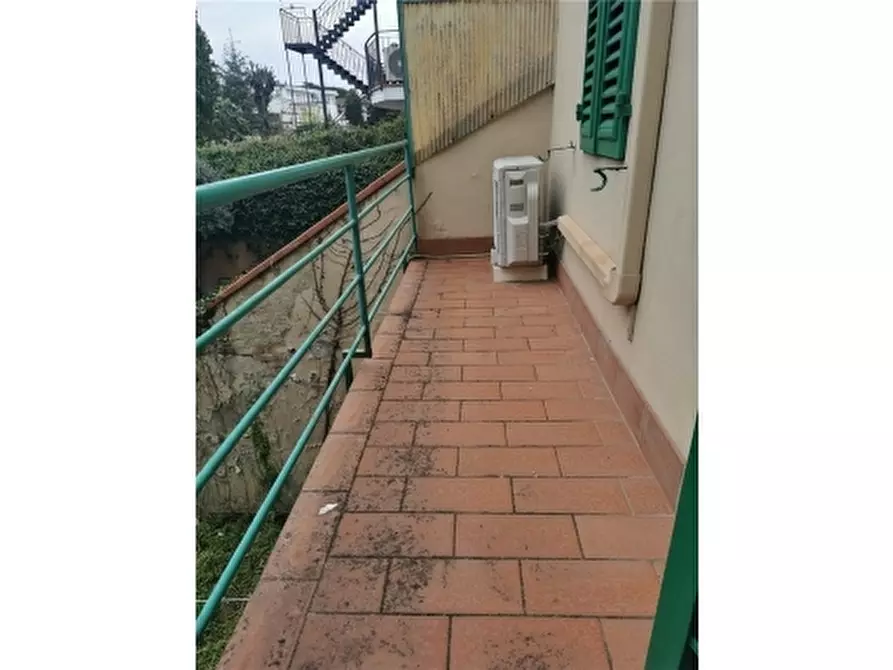 Immagine 25 di Villa in vendita  a Empoli