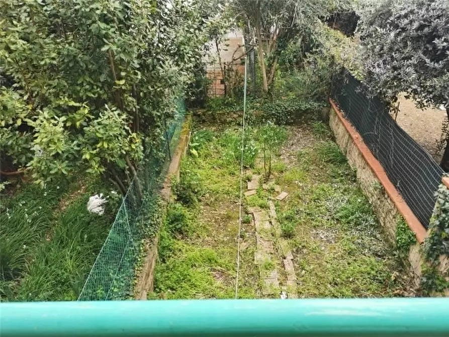 Immagine 26 di Villa in vendita  a Empoli