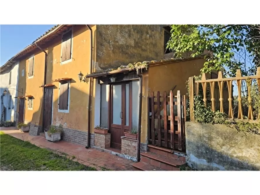 Immagine 10 di Villa in vendita  a Empoli