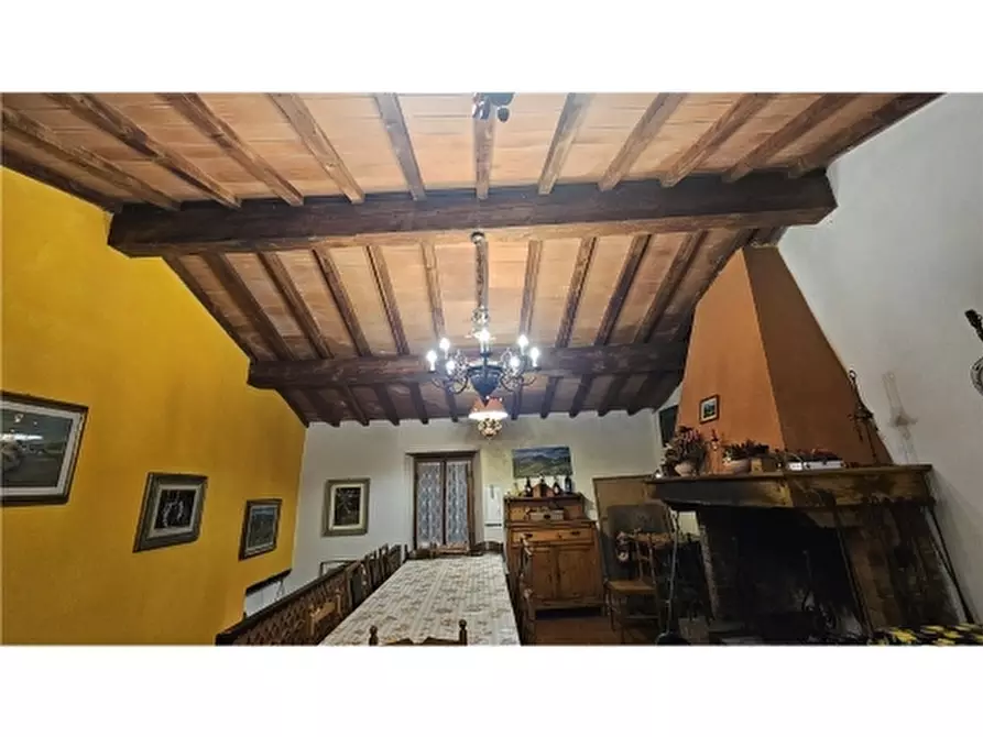 Immagine 21 di Villa in vendita  a Empoli