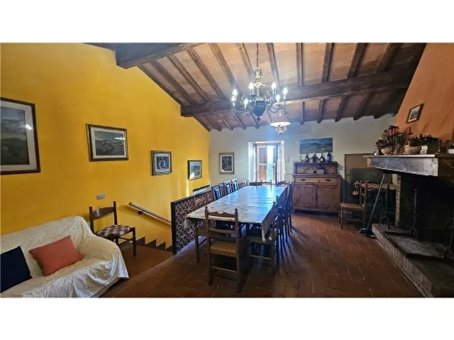 Immagine 27 di Villa in vendita  a Empoli
