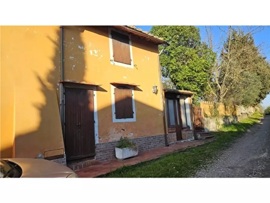 Immagine 30 di Villa in vendita  a Empoli