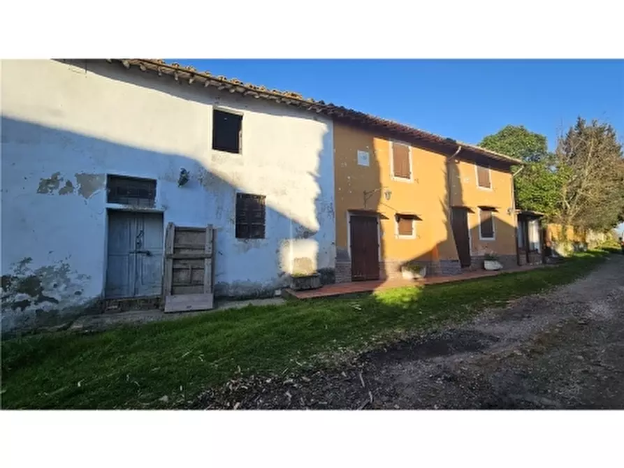 Immagine 31 di Villa in vendita  a Empoli