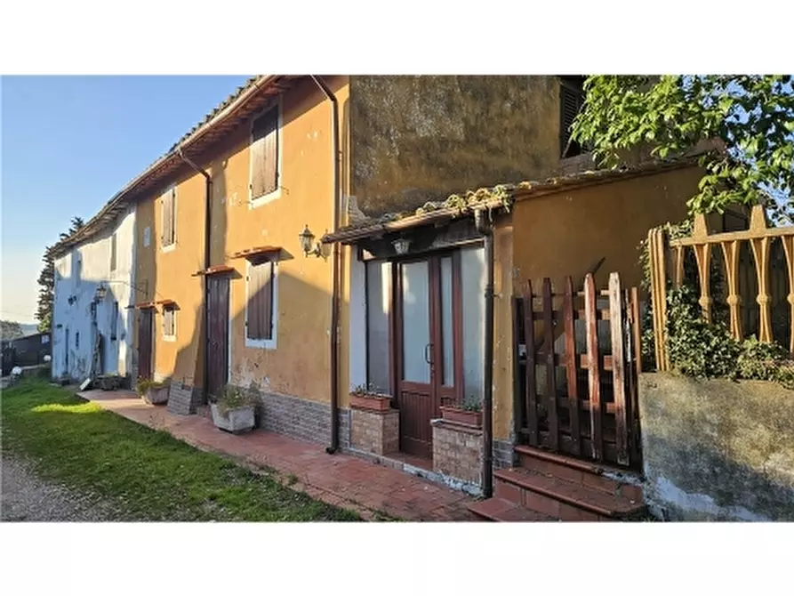 Immagine 32 di Villa in vendita  a Empoli