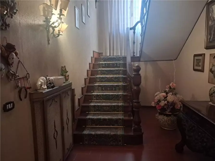 Immagine 16 di Villa in vendita  a Santa Croce Sull'arno