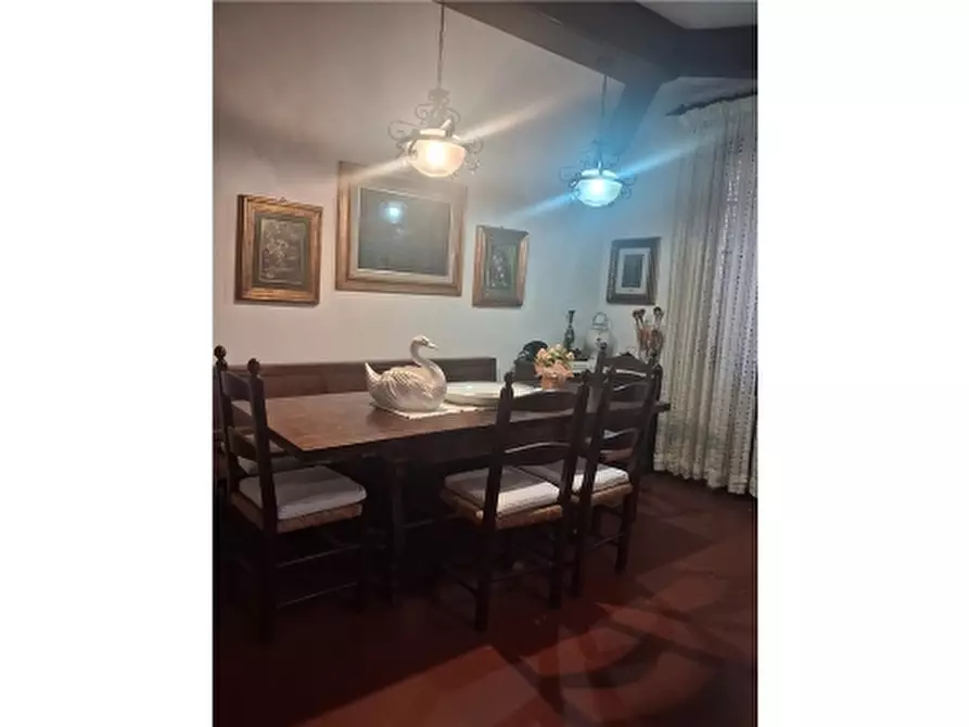 Immagine 18 di Villa in vendita  a Santa Croce Sull'arno