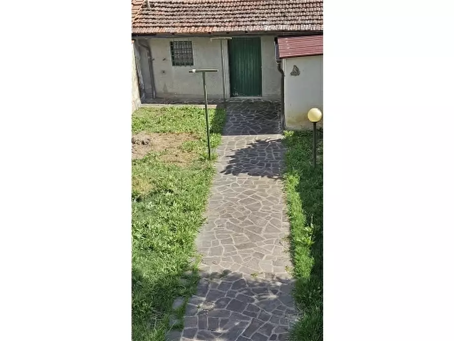Immagine 12 di Villa in vendita  a Empoli