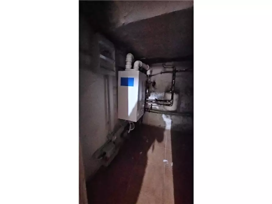 Immagine 17 di Villa in vendita  a Empoli