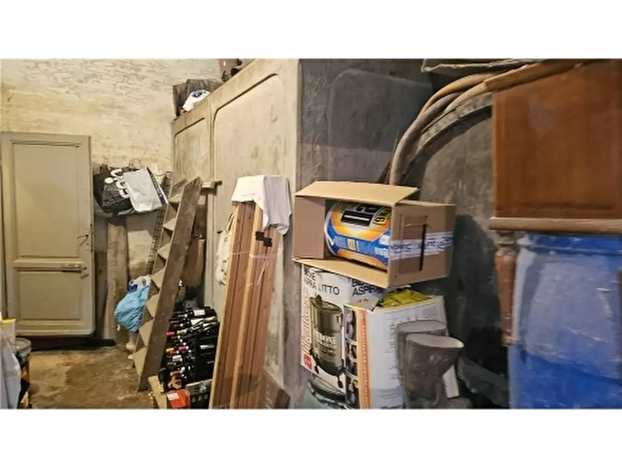 Immagine 28 di Rustico / casale in vendita  a Empoli