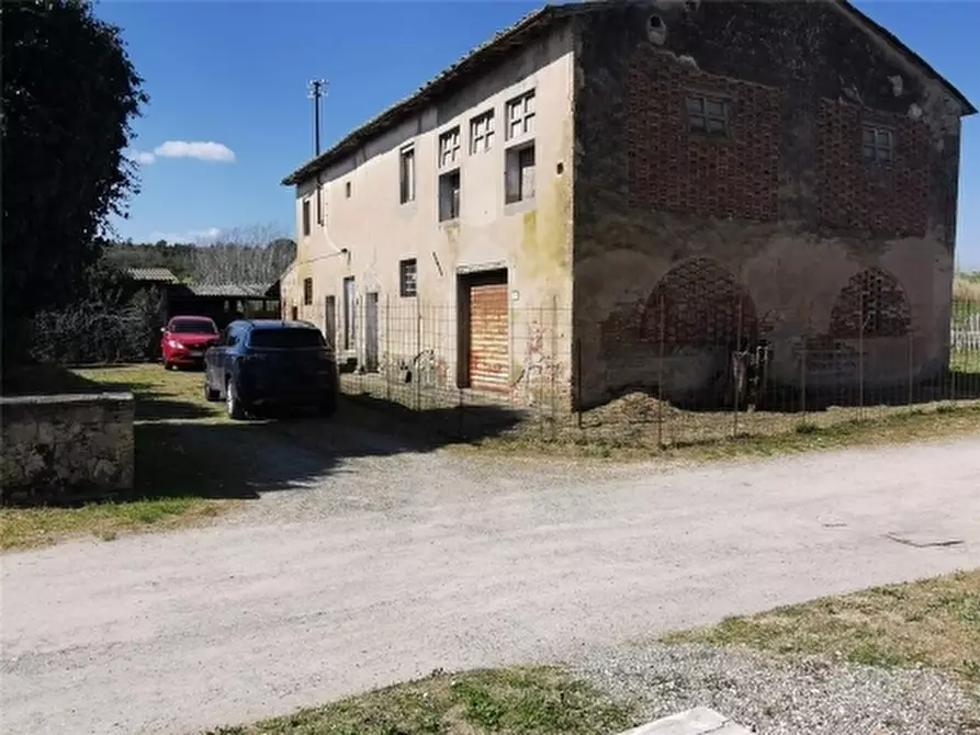 Immagine 2 di Rustico / casale in vendita  a Empoli