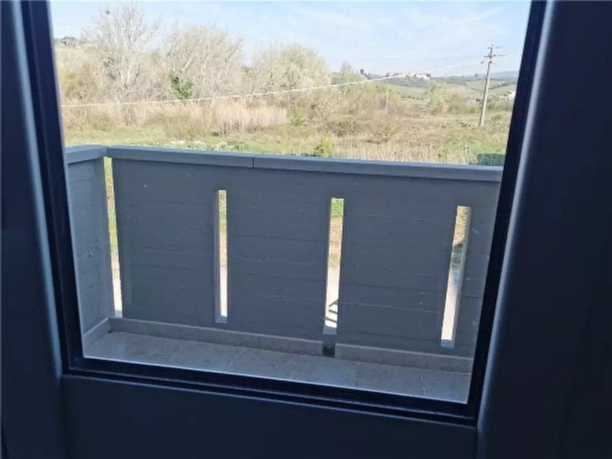 Immagine 23 di Magazzino in vendita  a Vinci