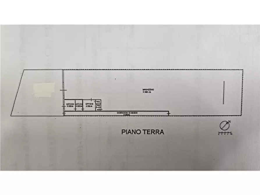 Immagine 11 di Magazzino in vendita  a Empoli