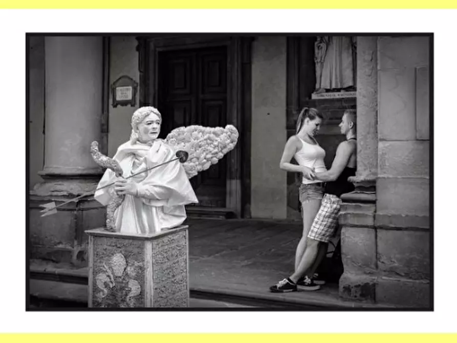 Immagine 6 di Negozio in affitto  a Firenze