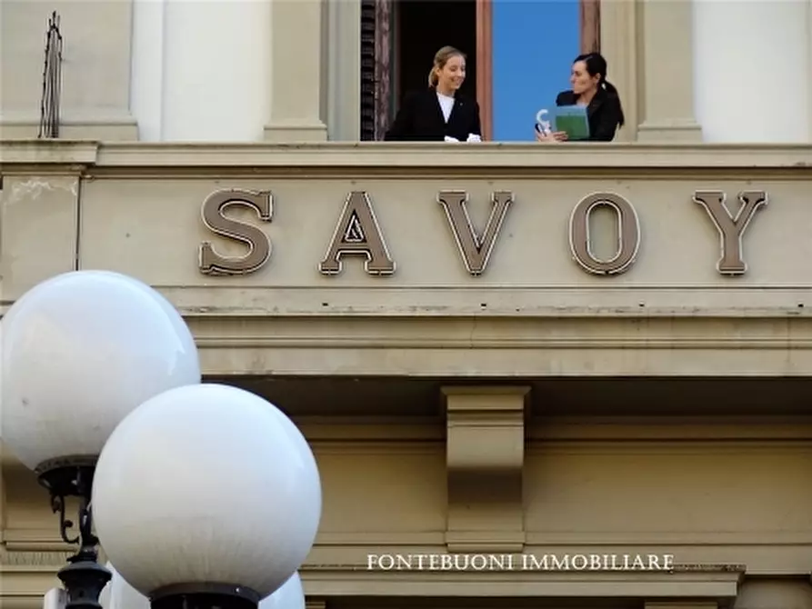 Immagine 3 di Negozio in affitto  a Firenze