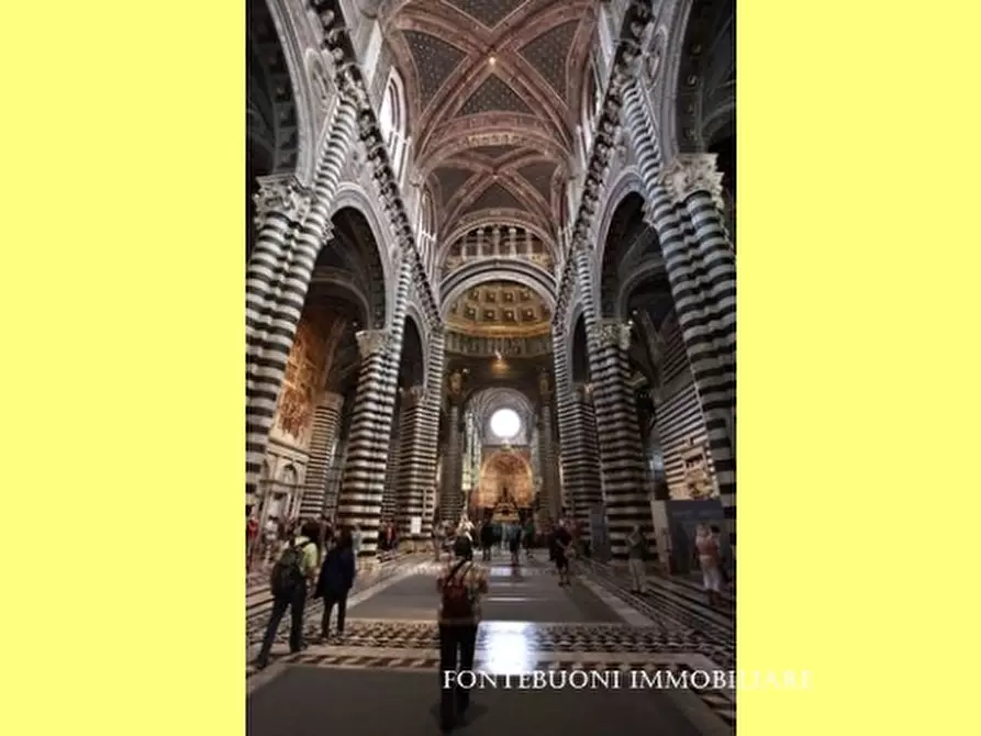 Immagine 3 di Negozio in affitto  a Firenze