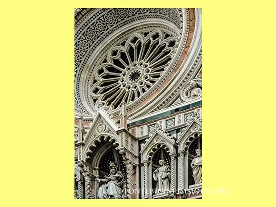 Immagine 4 di Negozio in vendita  a Firenze