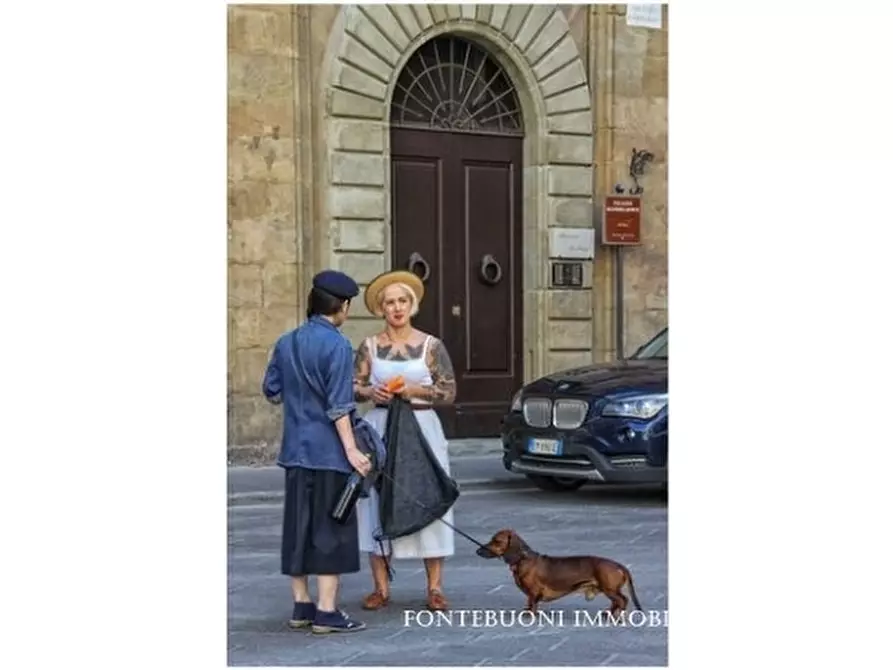 Immagine 5 di Negozio in vendita  a Firenze