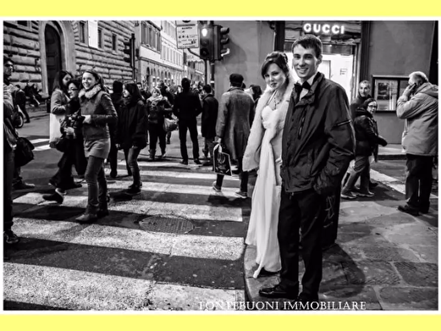 Immagine 4 di Negozio in affitto  a Firenze