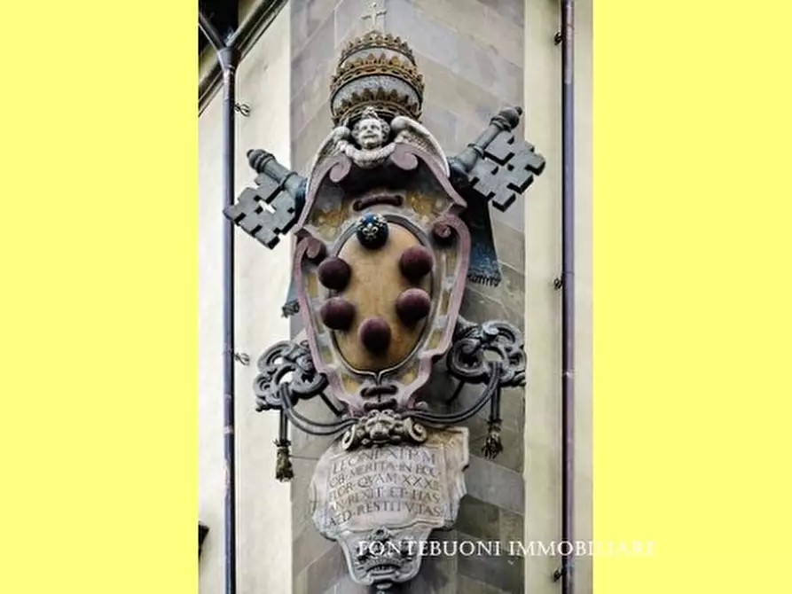 Immagine 3 di Negozio in vendita  a Firenze