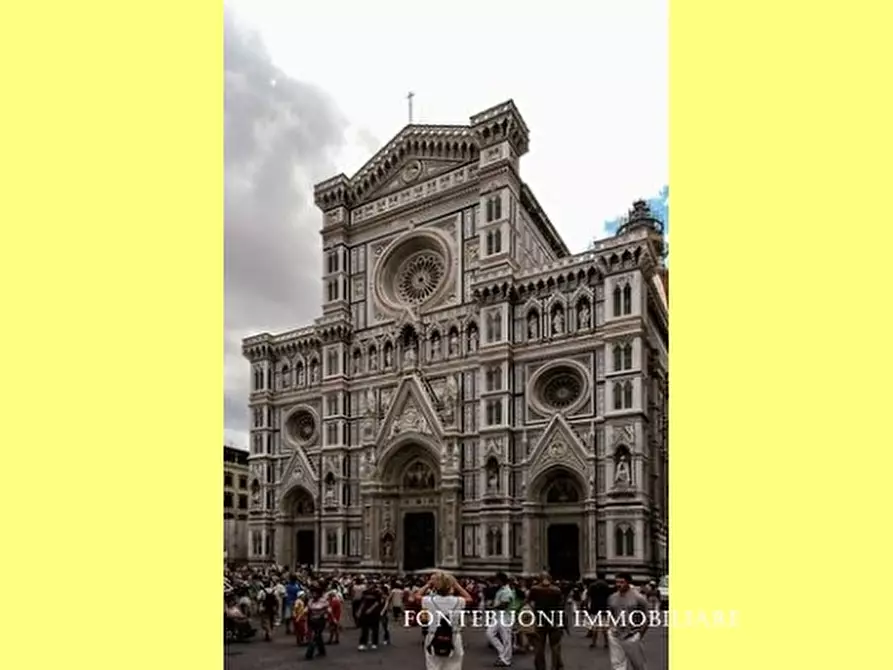 Immagine 6 di Negozio in vendita  a Firenze