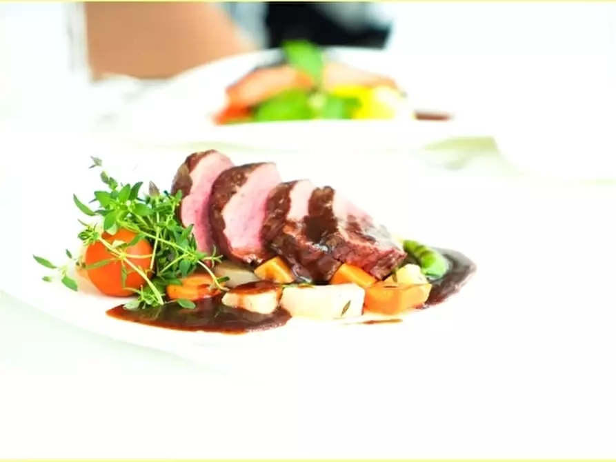 Immagine 19 di Negozio in vendita  a Firenze