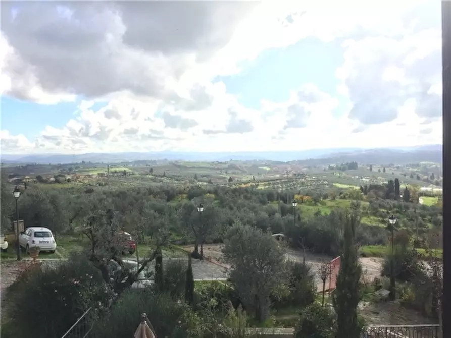 Immagine 6 di Appartamento in affitto  a Lastra A Signa